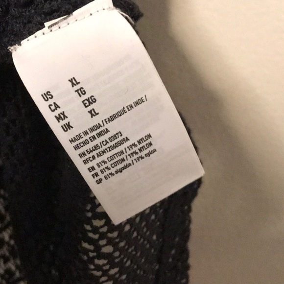 COPY - Lace type American Eagle short top - Picture 4 of 5